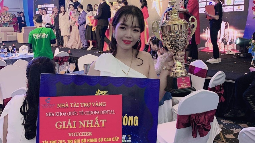 Nghệ nhân Nguyễn Thị Thủy chia sẻ gì sau khi đạt Giải nhất bộ môn Nail tại cuộc thi The Best Of Asia Beauty 2020?