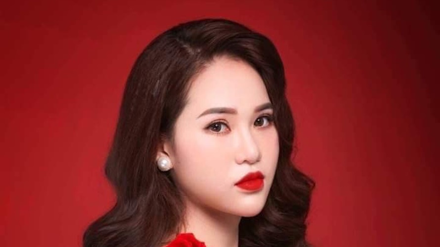 Master Phạm Trà My – giám khảo bộ môn Chăm sóc da: “thành công đến sớm nhưng không vì may mắn.”