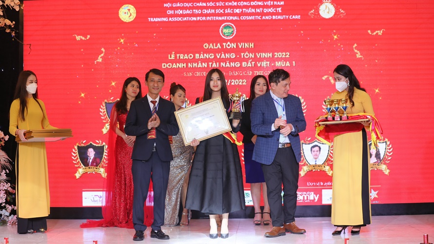 Master Quỳnh Tây: Khi muốn bỏ cuộc, hãy nhớ vì sao mình bắt đầu